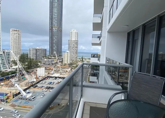Solaire Apartments